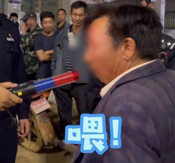 “剛到手兩天的駕駛證沒了” 江西持續開展冬季酒駕醉駕違法行為整治 “剛到手兩天的駕駛證沒了” 江西持續開展冬季酒駕醉駕違法行為整治